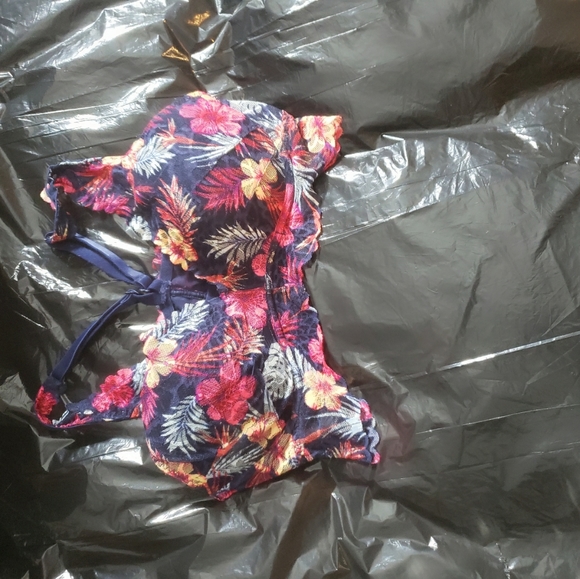 Victoria's Secret Tops - Victoria secret bra